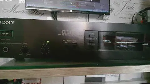 PCM Sony 501 - негодует