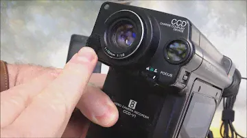 ‘80s Sony CCD-V1 Video 8 Handycam