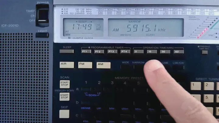 Sony ICF-2001D (2010) Sync Demo
