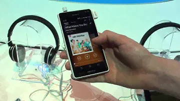 Sony Xperia TX hands-on