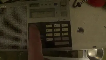 Тестирование радиоприёмника SONY ICF 7600 D.