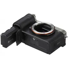Цифровой фотоаппарат Sony Alpha A7C Body черный/серебро ILCE-7C в Москве
