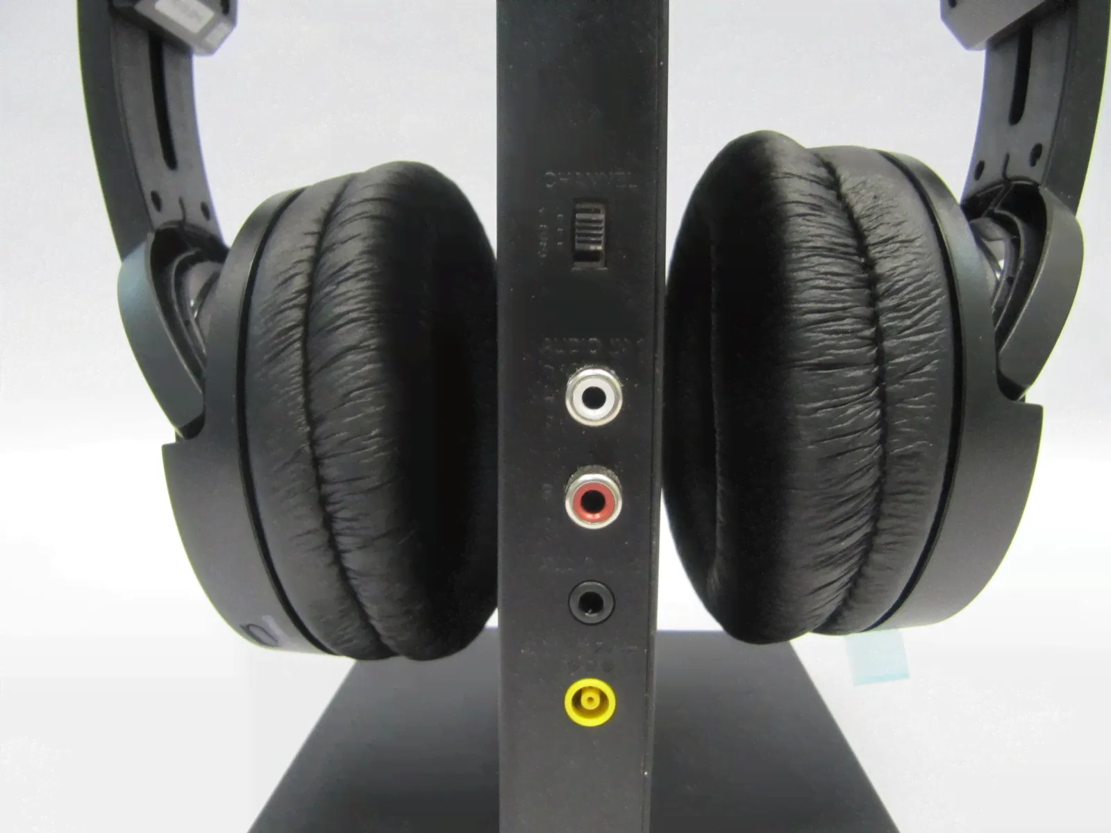 Мониторные беспроводные наушники Sony MDR-RF865RK-2
